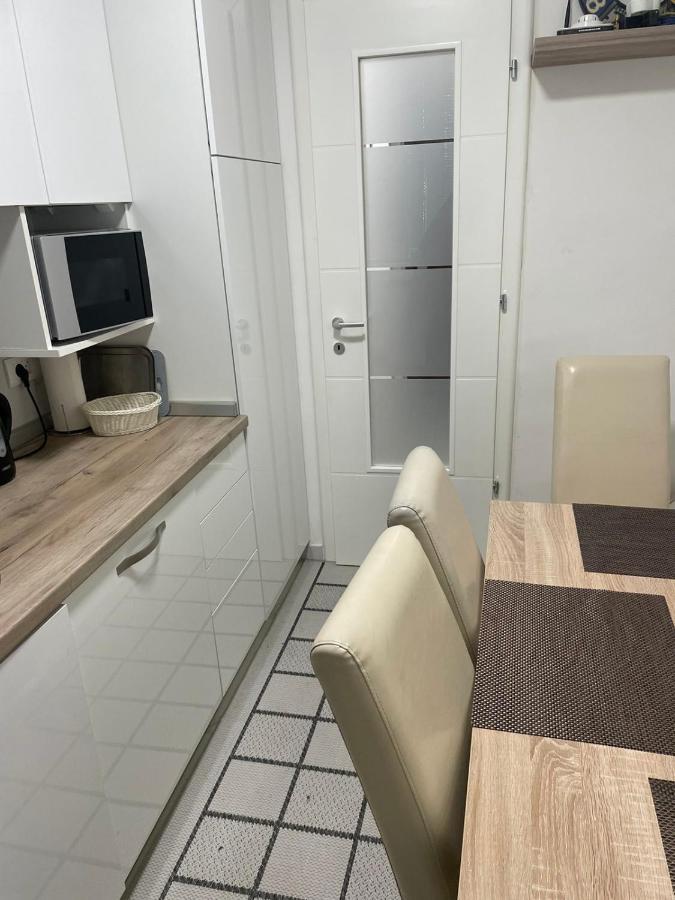 Grbavica Apartment Сараево Экстерьер фото